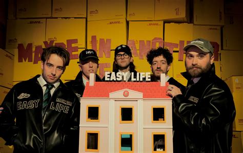 Easy Life [v 1.1a] .